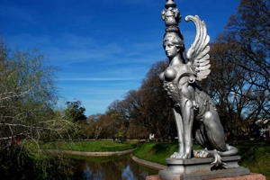 En carruaje por el Prado de Montevideo. Circuitos culturales por sitios y museos de inter&eacute;s patrimonial. S&aacute;bado 10 de noviembre de 15 a 20 hs.