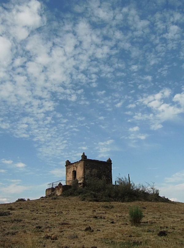 Paisajes Funerarios de la frontera. Muestra fotogr&aacute;fica.